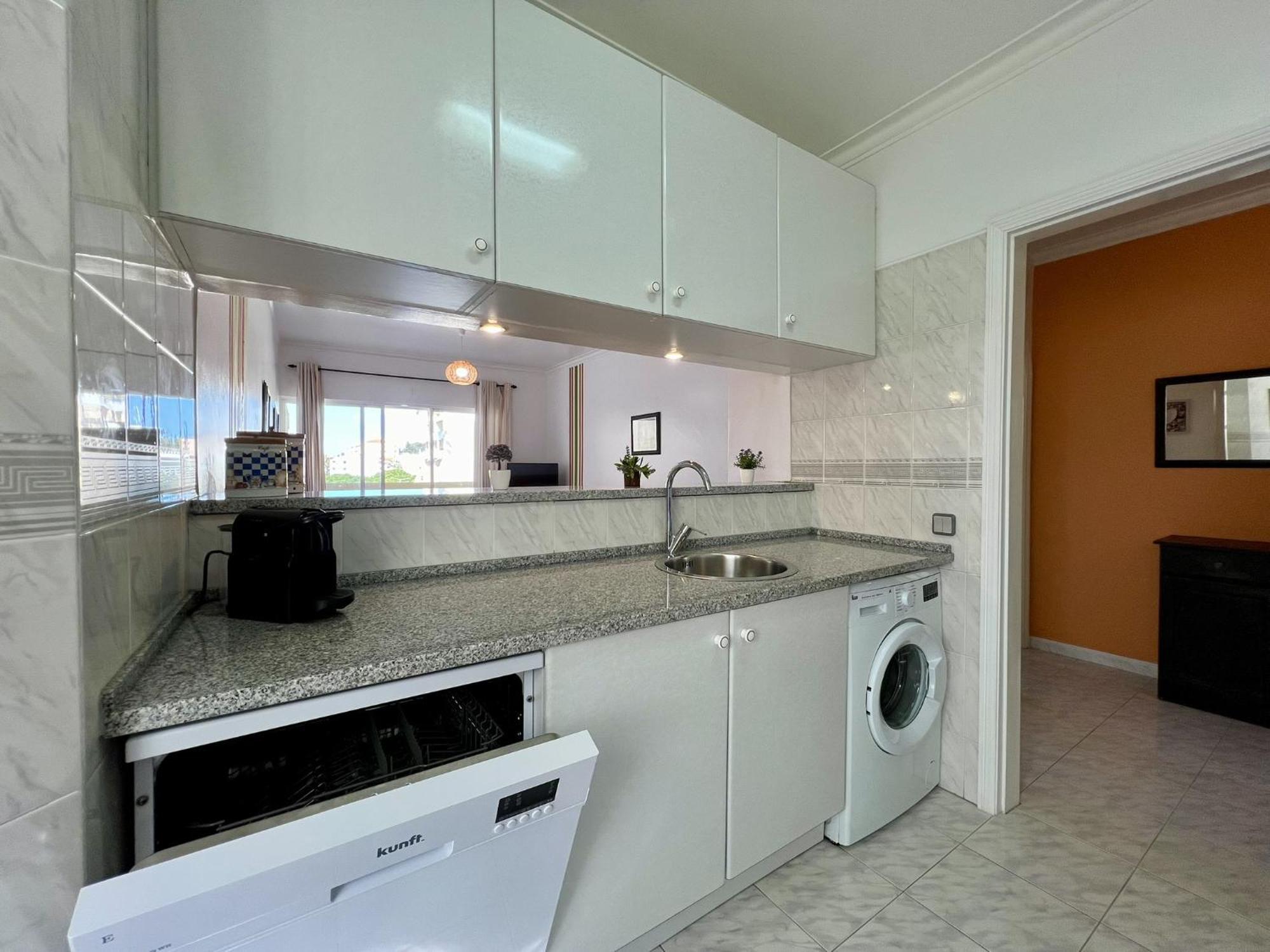 Albufeira Concept 2 With Pool By Homing Apartamento Gale  Exterior foto
