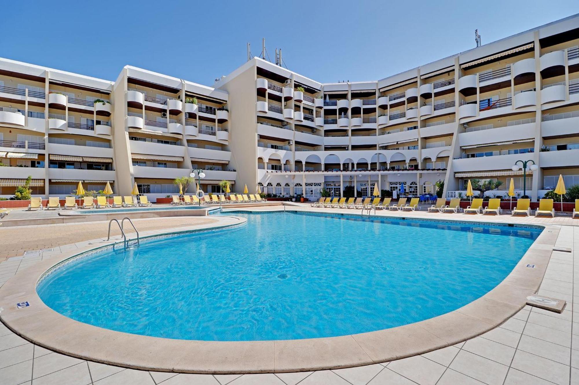 Albufeira Concept 2 With Pool By Homing Apartamento Gale  Exterior foto